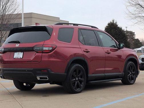 2025 Honda Pilot Black Edition