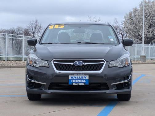 Dark Gray Metallic 2016 Subaru Impreza 2.0i