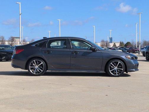 2024 Honda Civic Touring