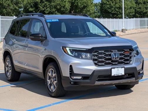 Lunar Silver Metallic 2023 Honda Passport AWD TrailSport