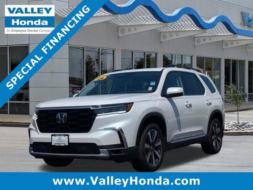 2025 Honda Pilot Touring 8-Passenger