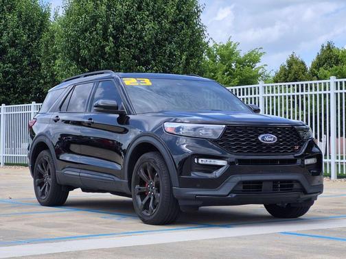 Agate Black Metallic 2023 Ford Explorer ST