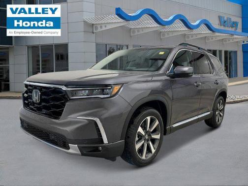 2025 Honda Pilot Touring 8-Passenger