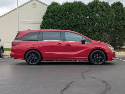 2023 Honda Odyssey Sport