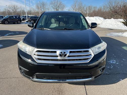 2012 Toyota Highlander SE
