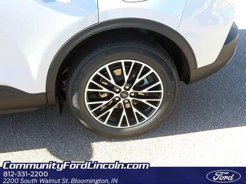 2026 Ford Escape PHEV Base