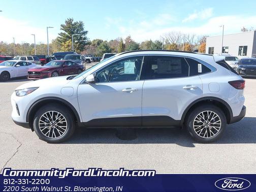 2026 Ford Escape PHEV Base