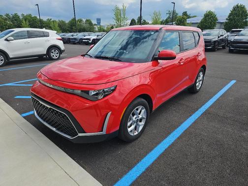 Inferno Red 2024 Kia Soul S
