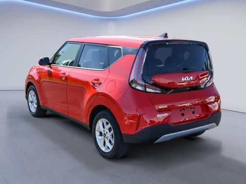 Inferno Red 2024 Kia Soul S