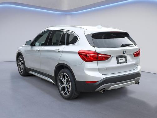 Glacier Silver Metallic 2018 BMW X1 xDrive28i