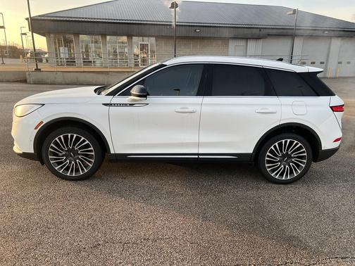 2022 Lincoln Corsair Reserve