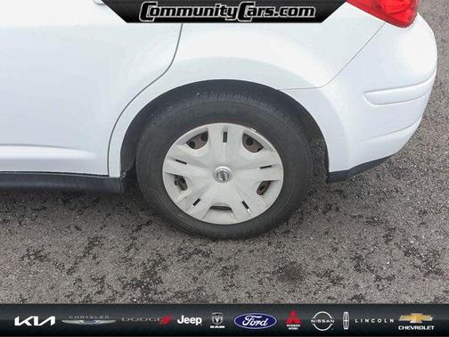 2012 Nissan Versa 1.8 S