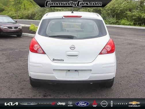 2012 Nissan Versa 1.8 S