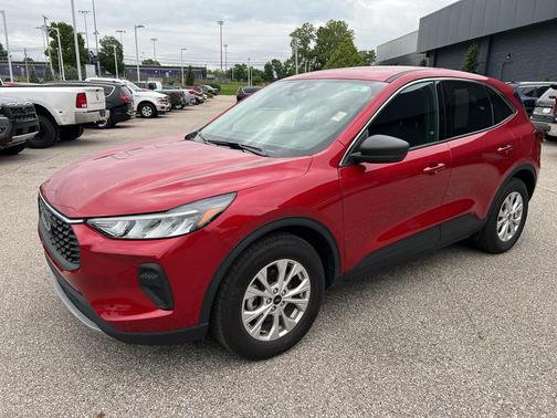 Rapid Red Metallic Tinted Clearcoat 2023 Ford Escape Active
