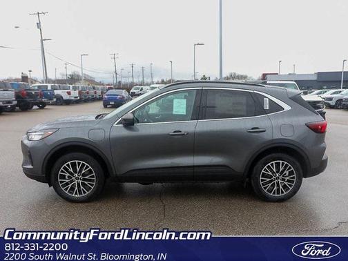 2025 Ford Escape SE