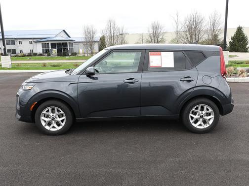 2022 Kia Soul S