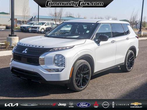 2023 Mitsubishi Outlander SE Black Edition 2WD