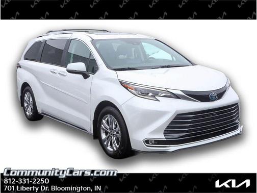 2024 Toyota Sienna Platinum