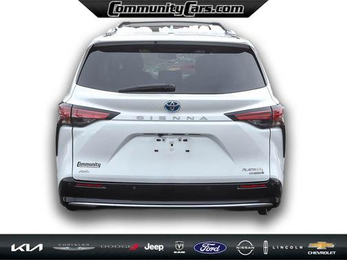 2024 Toyota Sienna Platinum