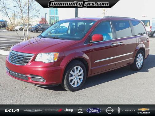 2015 Chrysler Town & Country Touring