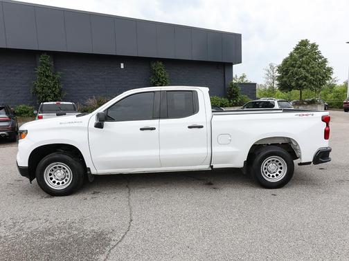 Summit White 2023 Chevrolet Silverado 1500 WT