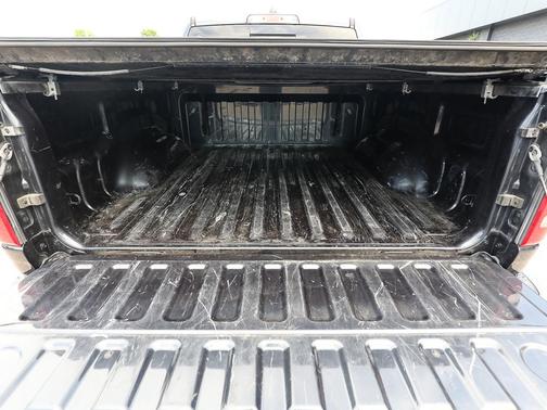 Maximum Steel Metallic Clearcoat 2019 RAM 1500 Big Horn