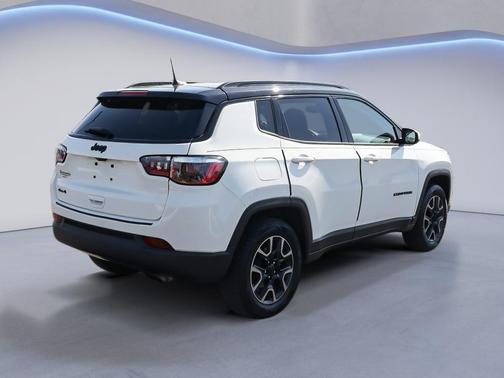 White Clearcoat 2020 Jeep Compass Latitude