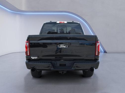Agate Black Metallic 2026 Ford F-150 Lariat