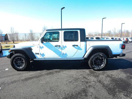 2020 Jeep Gladiator Sport S
