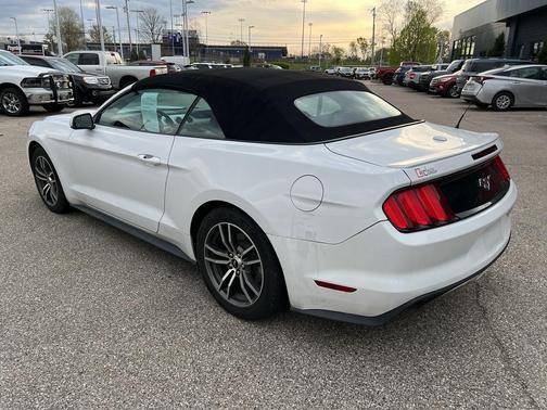 Oxford White 2016 Ford Mustang EcoBoost Premium
