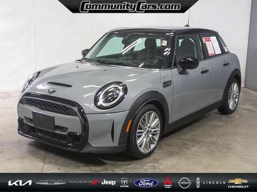 2022 MINI Hardtop Cooper S