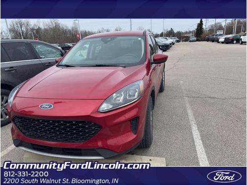 2020 Ford Escape SE