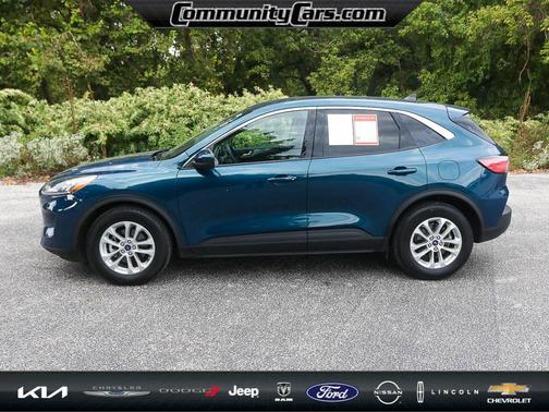 2020 Ford Escape SE