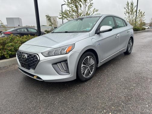 2020 Hyundai IONIQ Plug-In Hybrid SEL