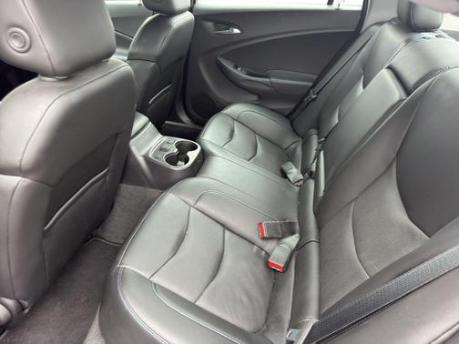 2018 Chevrolet Volt Premier