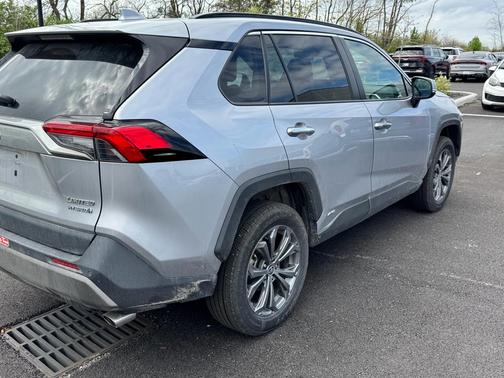 2022 Toyota RAV4 Hybrid Limited