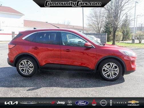 2022 Ford Escape SEL