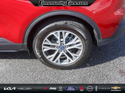 2022 Ford Escape SEL
