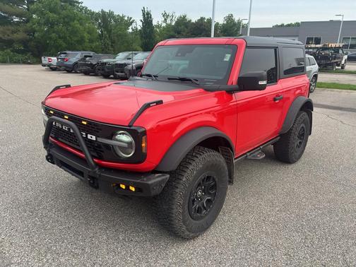 Race Red 2022 Ford Bronco Wildtrak