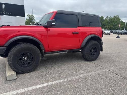 Red 2022 Ford Bronco Wildtrak