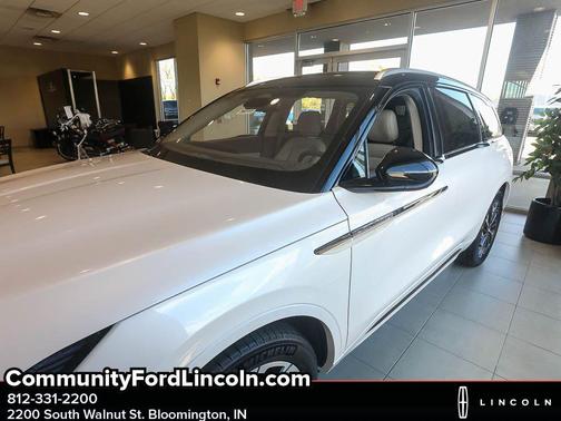 2025 Lincoln Nautilus Reserve