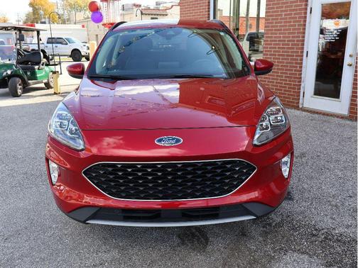 2020 Ford Escape Titanium