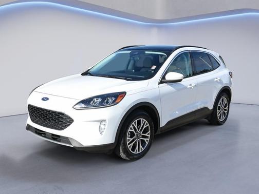 Oxford White 2022 Ford Escape SEL