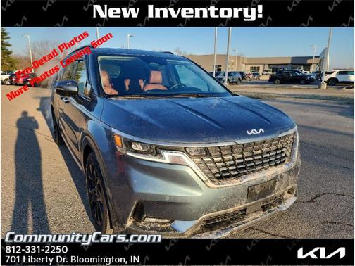 2024 Kia Carnival SX