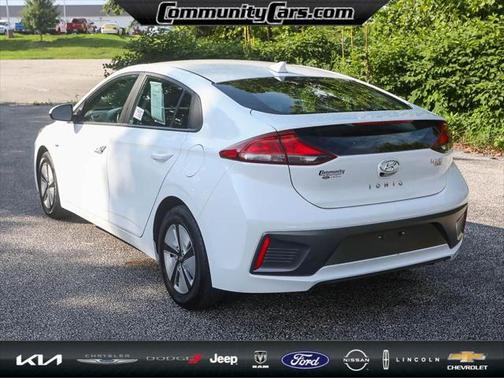 2020 Hyundai IONIQ Hybrid Blue
