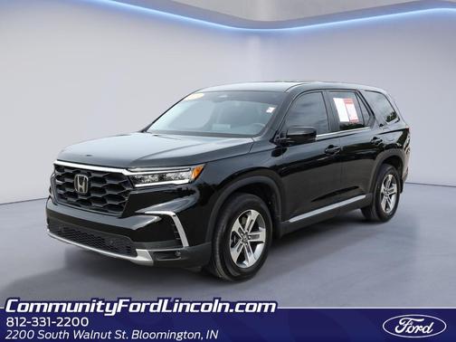 Modern Steel Metallic 2024 Honda Pilot EX-L 7 Passenger