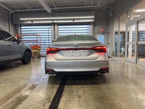 2020 Toyota Avalon Limited