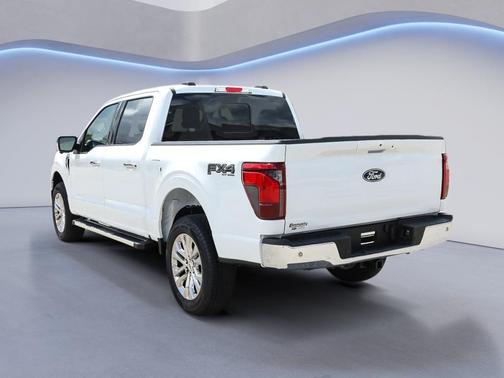 Oxford White 2026 Ford F-150 XLT