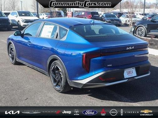 2025 Kia K4 EX
