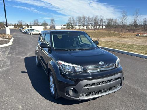 2017 Kia Soul Base